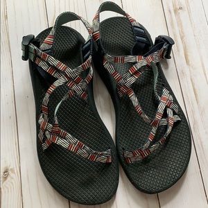 Women’s Chacos size 8